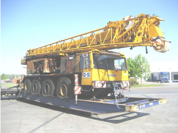 全地形起重机 LIEBHERR LTM 1070