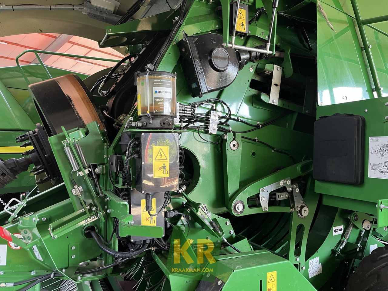 新的 方形打包机 L624 John Deere：图10