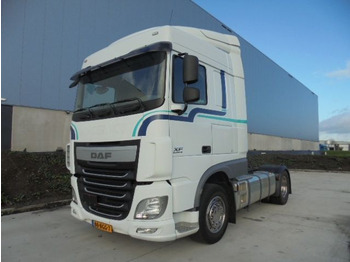 牵引车 DAF XF 440