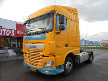 牵引车 DAF XF 440