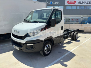 驾驶室底盘卡车 IVECO Daily 35c13