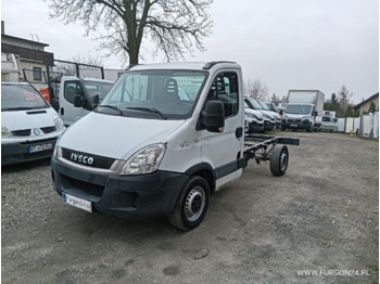 驾驶室底盘卡车 IVECO Daily 35s11