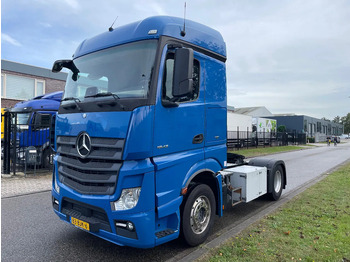 牵引车 Mercedes-Benz Actros 1943 full adr 2017 only 695.000 km：图2