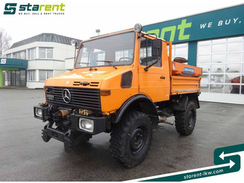 翻斗车 UNIMOG