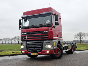 驾驶室底盘卡车 DAF XF 105 460