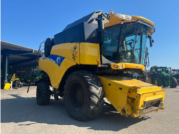 New Holland CR 9080 租赁 New Holland CR 9080：图4