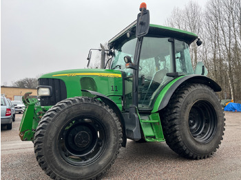 拖拉机 JOHN DEERE 5720