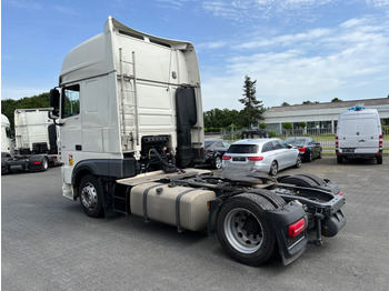 牵引车 DAF XF 450 FT SUPERSPACECAB 2018  LOW 390.000KM：图3