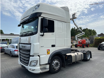 牵引车 DAF XF 450