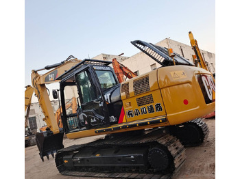 履带式挖掘机 CATERPILLAR 320D2