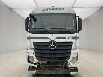 牵引车 Mercedes-Benz Actros 1843：图2