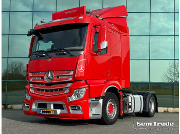 牵引车 MERCEDES-BENZ Actros 1842