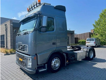 牵引车 VOLVO FH12 380