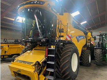 New Holland CR9.90 ST.V EU AMEA  租赁 New Holland CR9.90 ST.V EU AMEA：图1