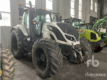 拖拉机 VALTRA T154