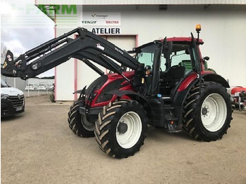 拖拉机 VALTRA N154