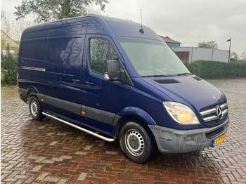 无侧窗厢式货车 MERCEDES-BENZ Sprinter 310