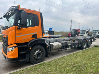 驾驶室底盘卡车 IVECO 400：图3