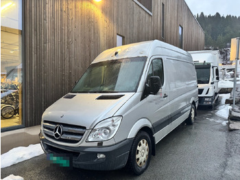 无侧窗厢式货车 MERCEDES-BENZ Sprinter 316