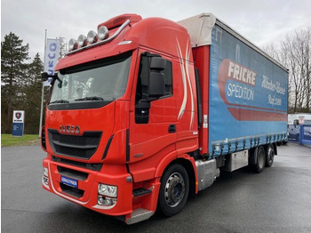 侧帘卡车 IVECO Stralis