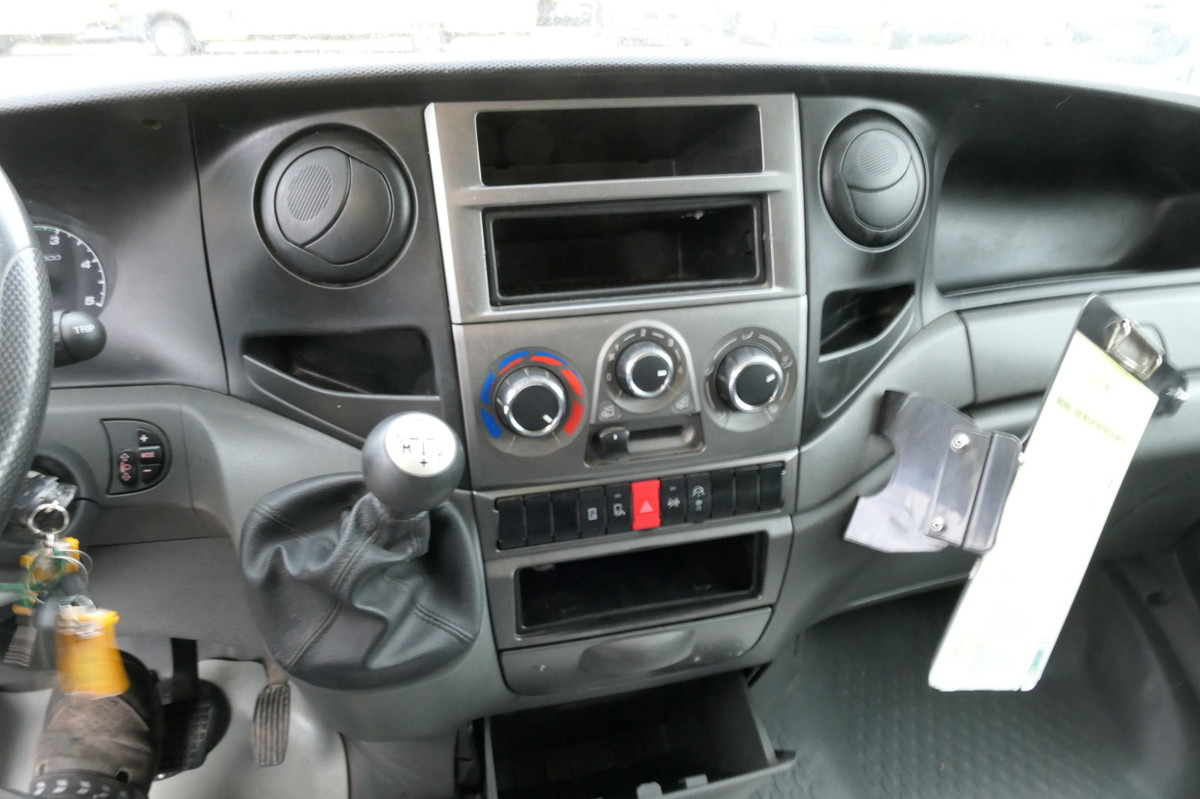 厢式货车 IVECO Daily 35 S11 C30C AUTOMATIK KAMERA MAXI KAMERA R:图9 厢式货车 IVECO Daily 35 S11 C30C AUTOMATIK KAMERA MAXI KAMERA R:图9