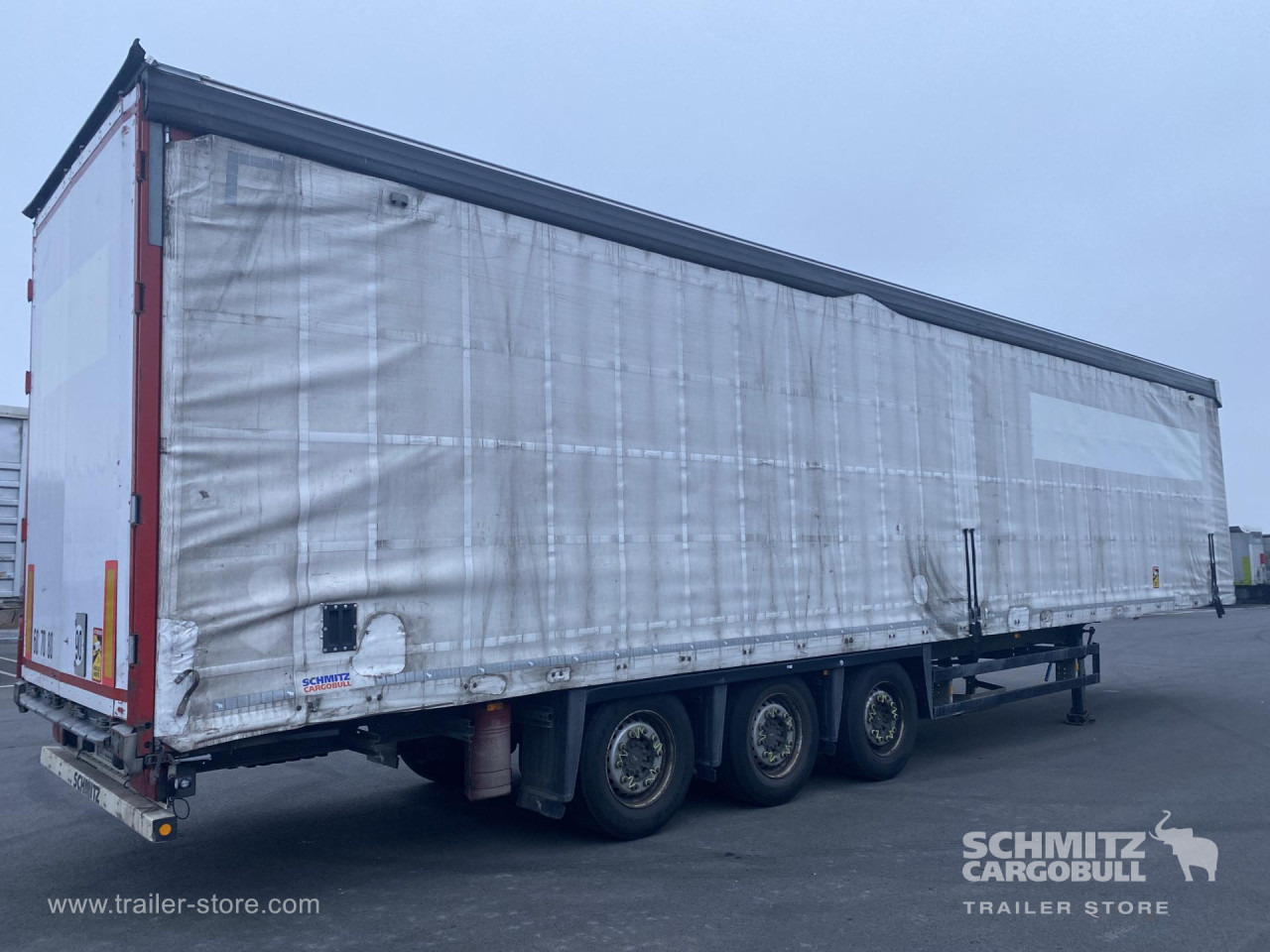 侧帘半拖车 SCHMITZ Curtainsider Mega：图8