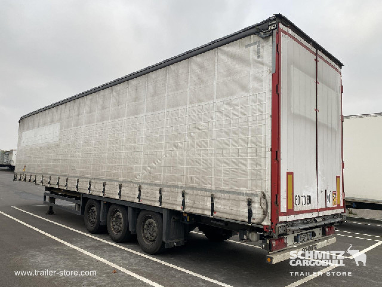 侧帘半拖车 SCHMITZ Curtainsider Mega：图10