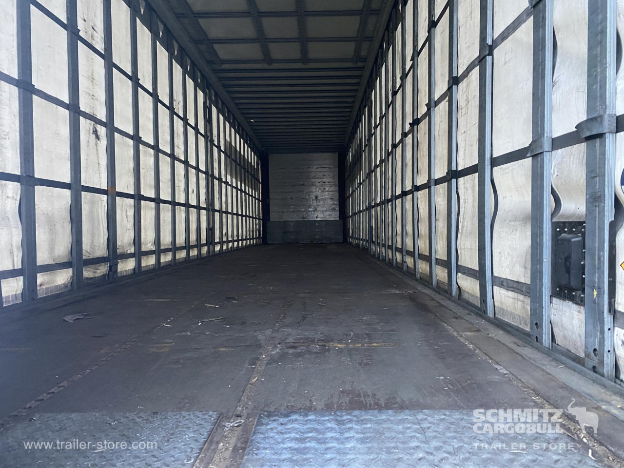 侧帘半拖车 SCHMITZ Curtainsider Mega：图6