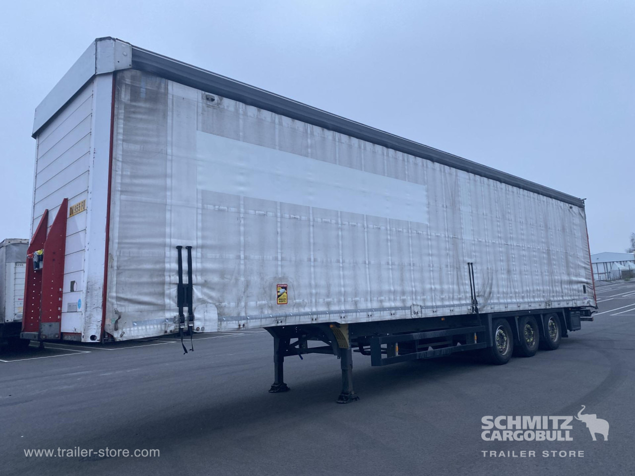 侧帘半拖车 SCHMITZ Curtainsider Mega：图7