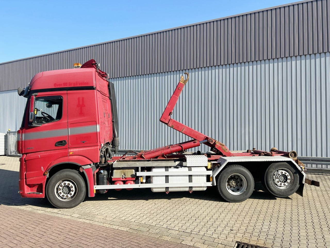 吊钩升降车 Mercedes-Benz Actros 2551 L 6x2 Actros 2551 L 6x2/46, Retarder, Liftachse, BigSpace, Bi-Xenon：图13