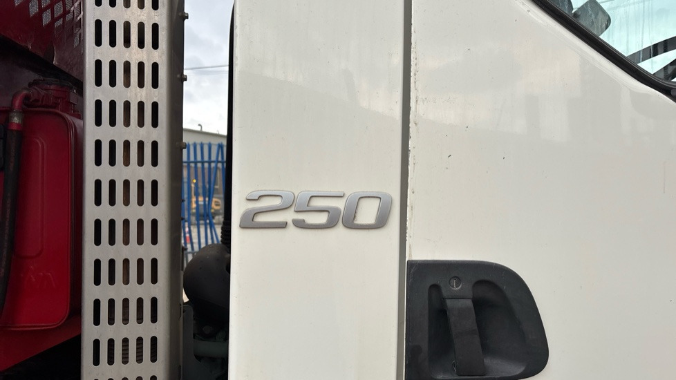 箕斗装载车 VOLVO FL 250 EURO 6：图16