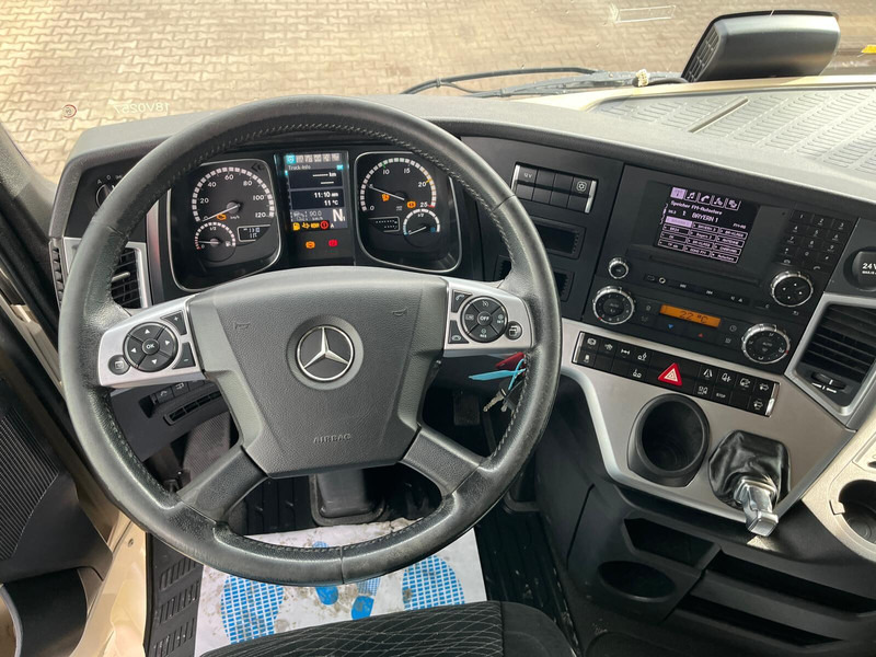 驾驶室底盘卡车 Mercedes-Benz Actros 2545 BDF 6x2 Euro 6：图10