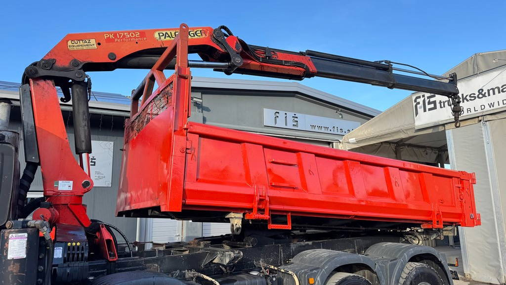 翻斗车 MAN TGA 35.430 8X4 tipper - crane Palfinger PK 17502：图10