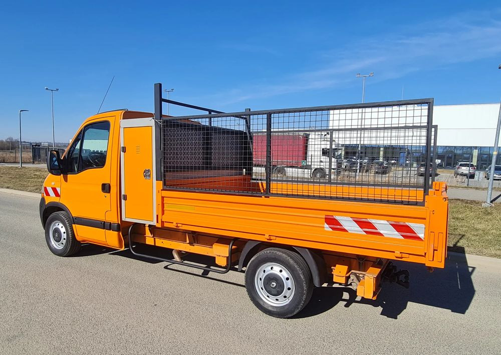 Renault Master Wywrotka 2009 r. KLIMA Tylko 143 tys km Krata Podwyższenie Hak Kiper Kipper Tipper Tiper 租赁 Renault Master Wywrotka 2009 r. KLIMA Tylko 143 tys km Krata Podwyższenie Hak Kiper Kipper Tipper Tiper：图20