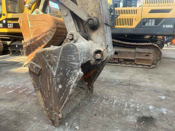 履带式挖掘机 Good Condition Second Hand Caterpillar 325bl Excavator Used Cat 325b 325bl：图7