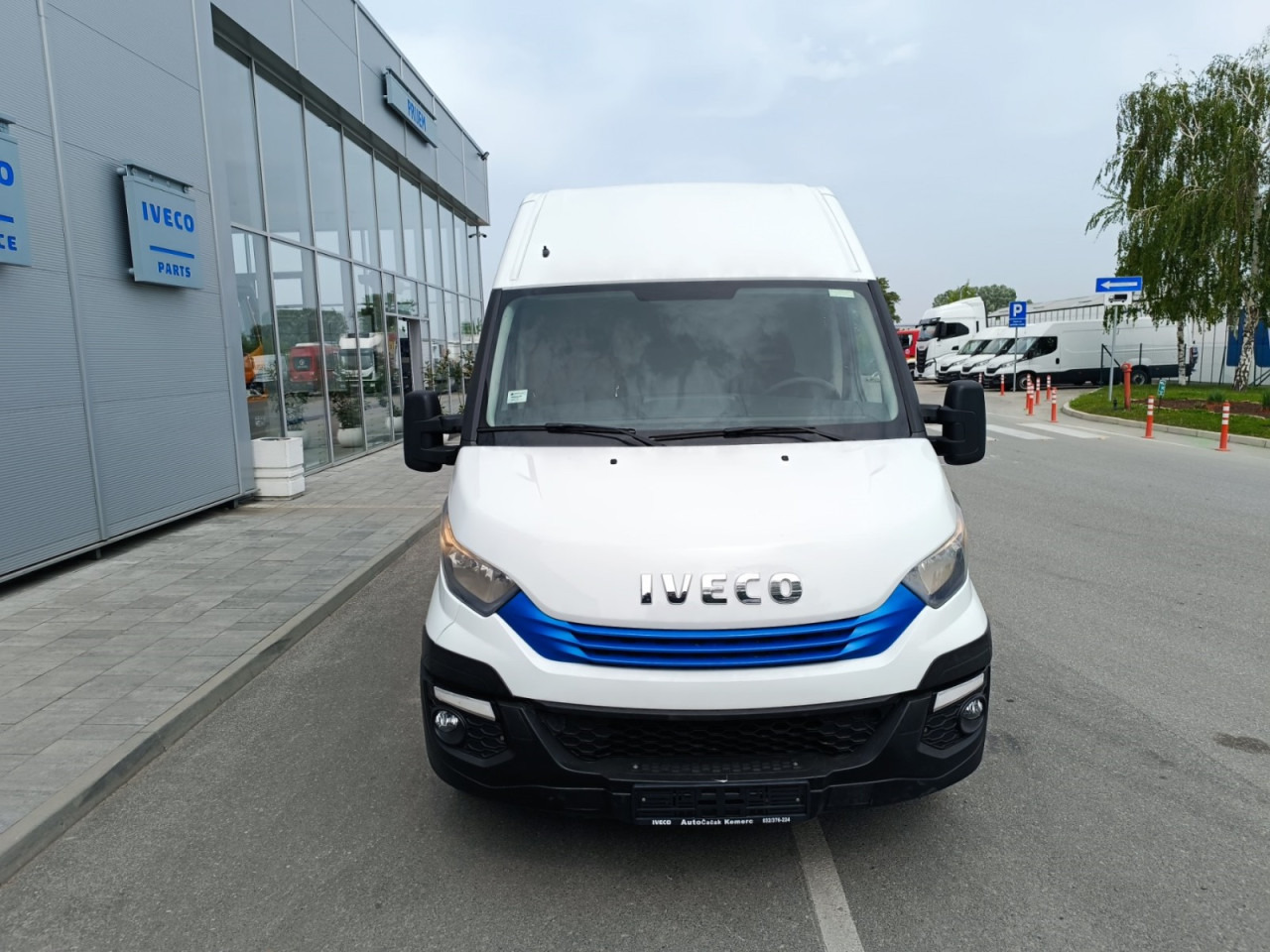 无侧窗厢式货车 IVECO Daily 35S14N 12m3:图7 无侧窗厢式货车 IVECO Daily 35S14N 12m3:图7