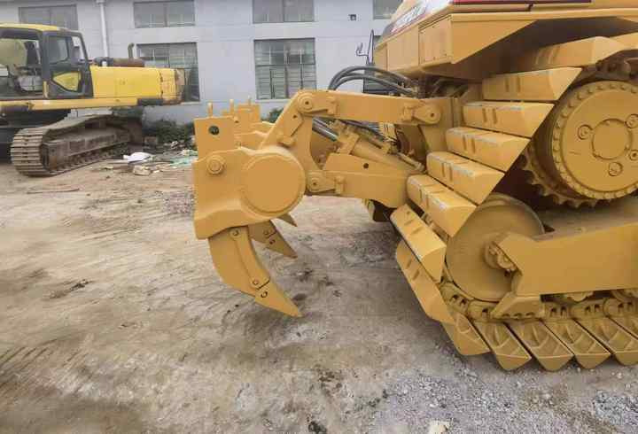 Good condition Used Japan Bulldozer D8R Caterpillar bulldozer CAT d8r d9r Crawler bulldozers 租赁 Good condition Used Japan Bulldozer D8R Caterpillar bulldozer CAT d8r d9r Crawler bulldozers：图6