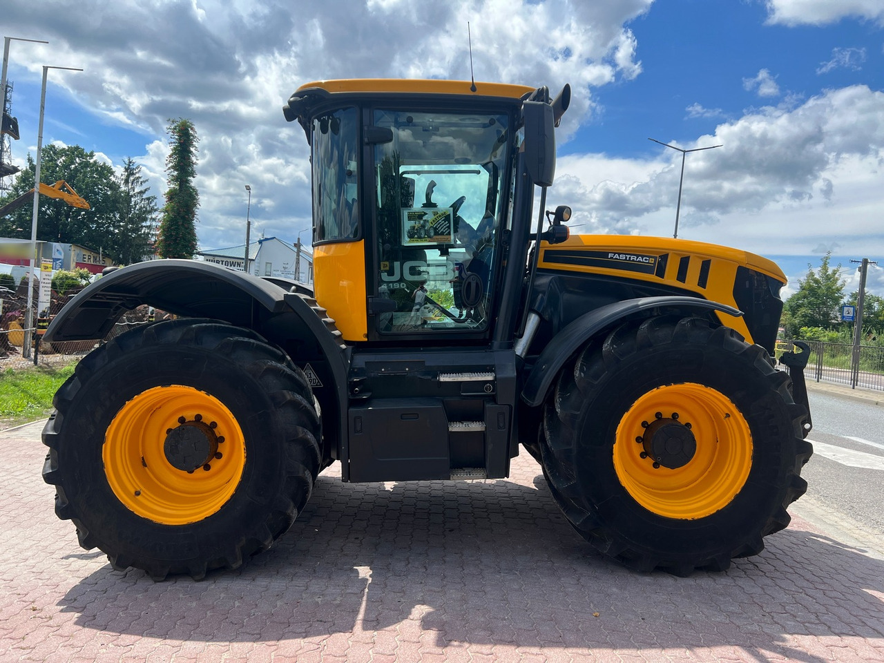 拖拉机 JCB Fastrac 4190/4220：图6