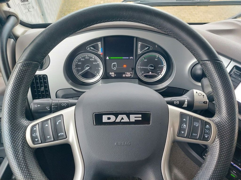 牵引车 DAF XF 530 FT SuperSpaceCab ACC  Luftfeder Retarder：图16