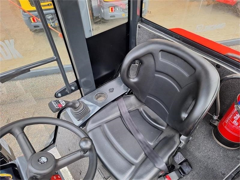 紧凑型装载机 Heracles H220:图10 紧凑型装载机 Heracles H220:图10