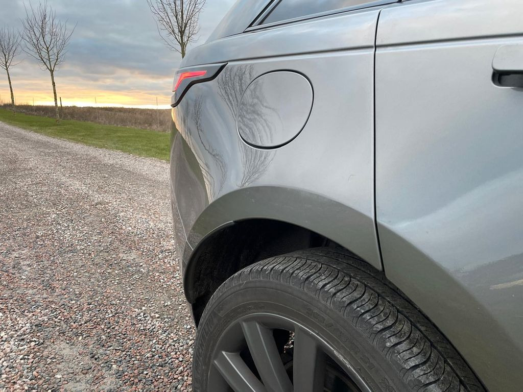 汽车 Land Rover Range Rover Velar R-Dynamic 3.0D 4WD：图7