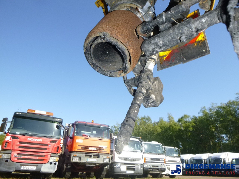 卡车 Mercedes-Benz Arocs 1833 4x2 Euro 6 RHD road patcher / bitumen spreader：图9