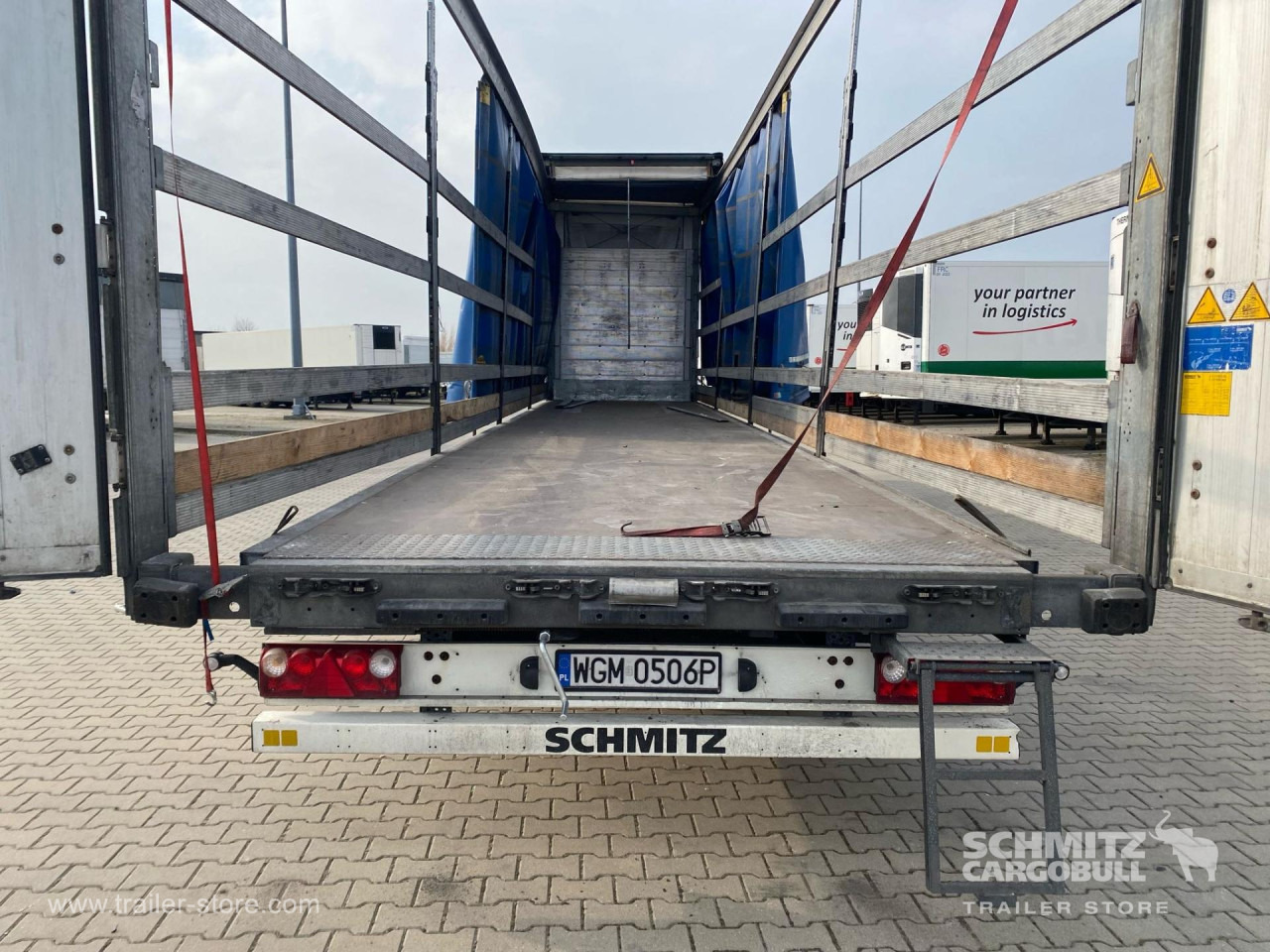 侧帘半拖车 SCHMITZ Curtainsider Mega：图8