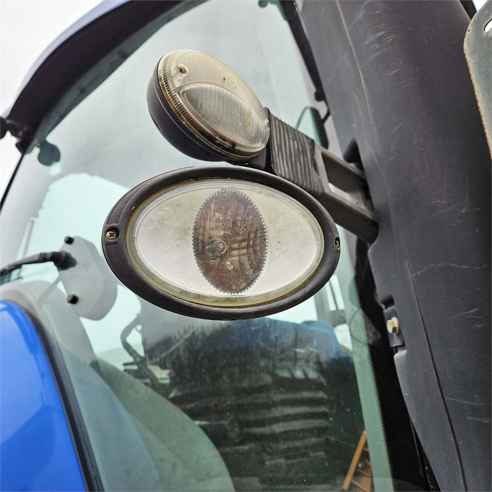 拖拉机 New Holland T8 360：图49